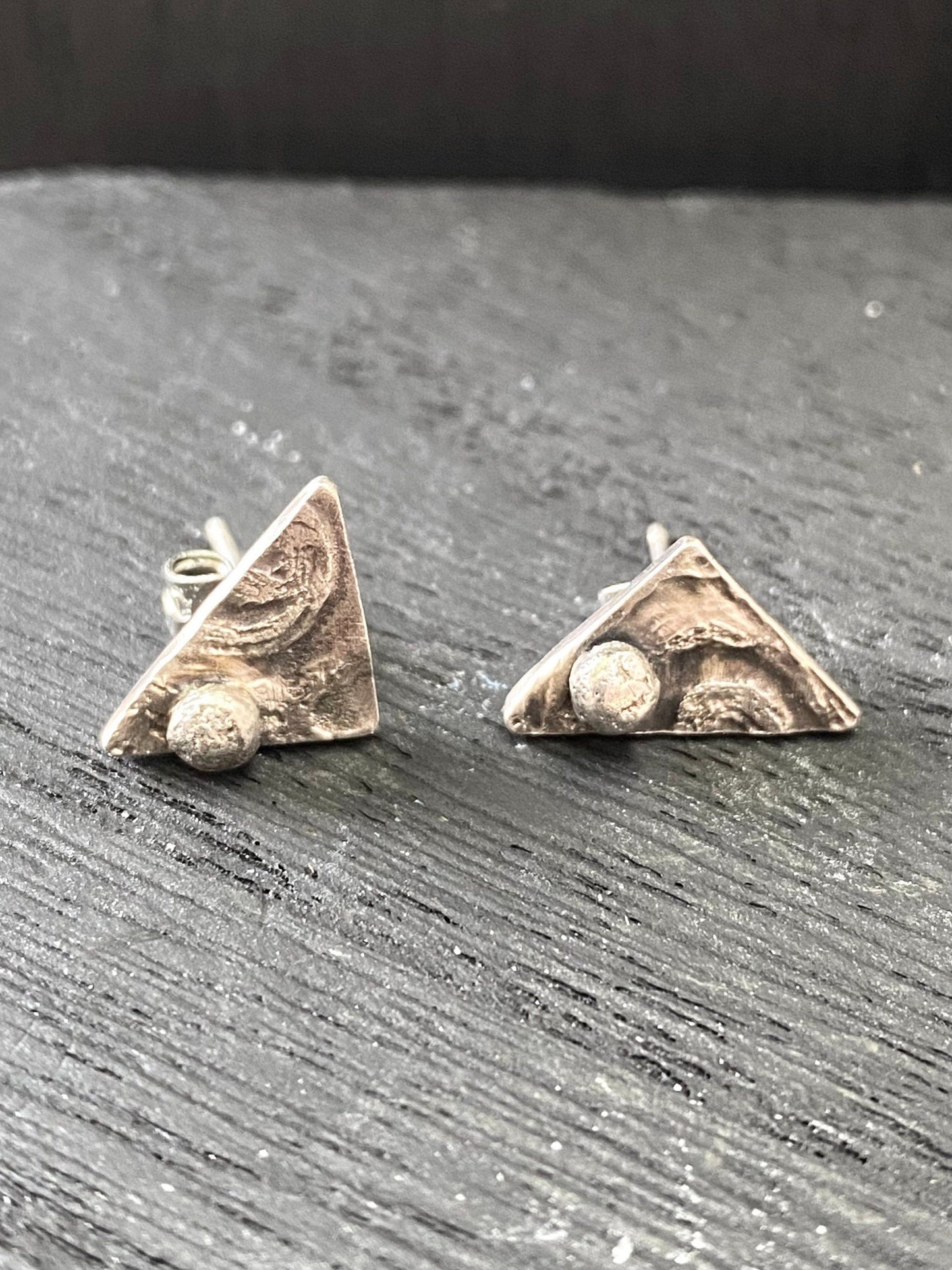 handmade 925 sterling silver etched small post earrings